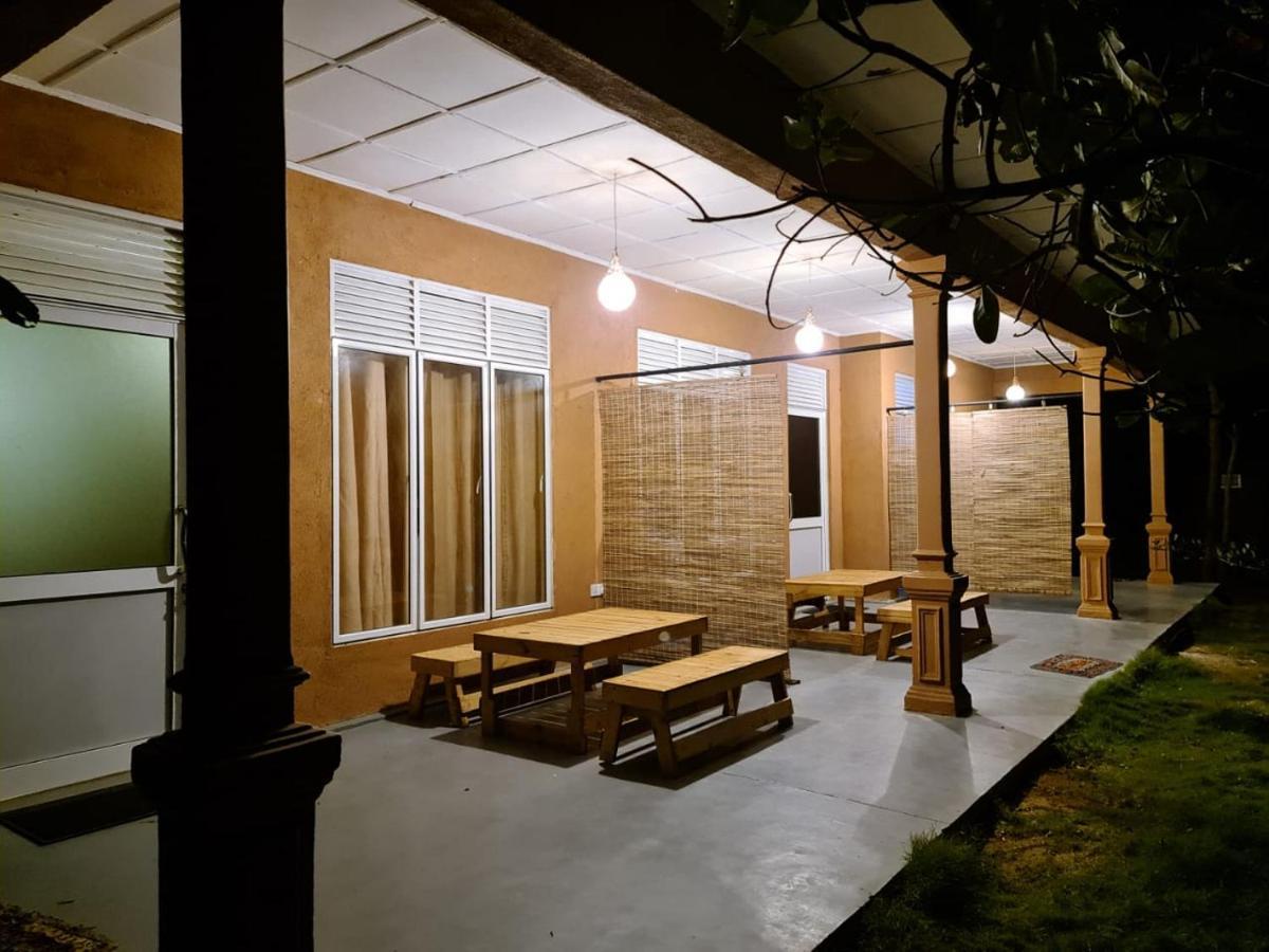 Готель Wilpattu Wildhideaway Galkadawala Екстер'єр фото