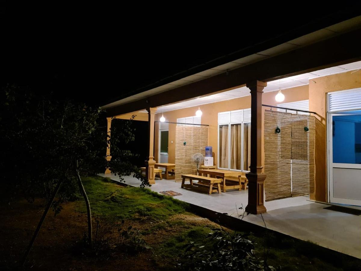 Готель Wilpattu Wildhideaway Galkadawala Екстер'єр фото